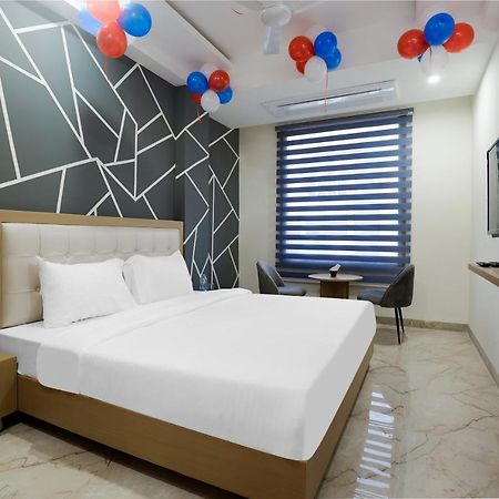 Hotel Bliss Zirakpur Dış mekan fotoğraf