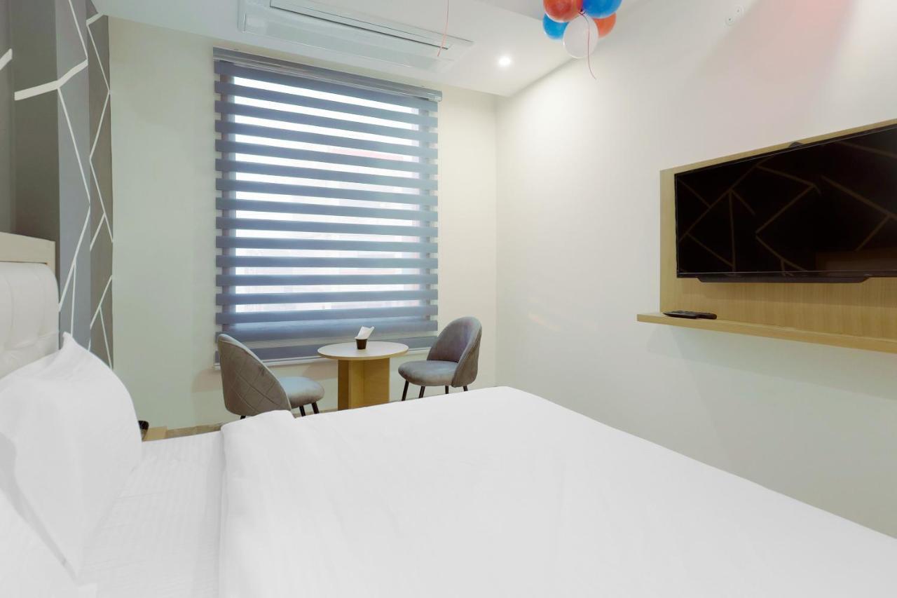 Hotel Bliss Zirakpur Dış mekan fotoğraf