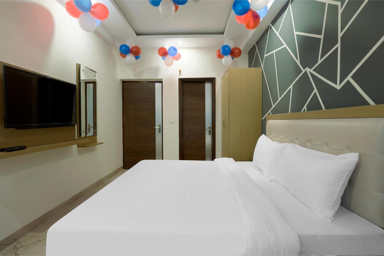 Hotel Bliss Zirakpur Dış mekan fotoğraf