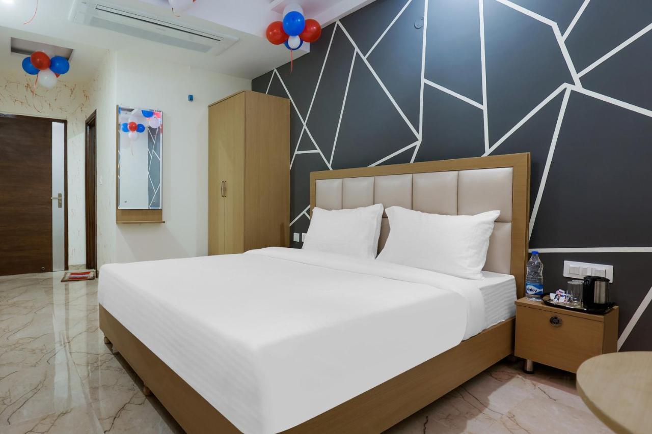 Hotel Bliss Zirakpur Dış mekan fotoğraf